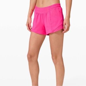 Lululemon Hotty Hot Short II *Long 4"
Pink Highlight